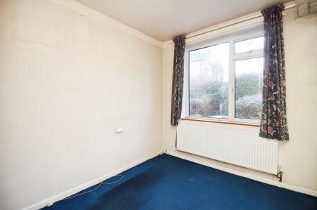 3 bedroom Semi-detached house for sale in Amhurst Close, New Parks, LE3