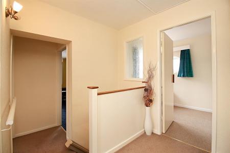 5 bedroom Detached house for sale in Armson Avenue, Kirby Muxloe, LE9