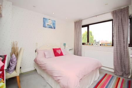 4 bedroom Detached house for sale in Arnolds Crescent, Newbold Verdon, LE9