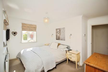 3 bedroom Semi-detached house for sale in Ashfield Road, Desford, LE9