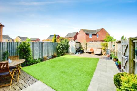 3 bedroom Semi-detached house for sale in Ashfield Road, Desford, LE9