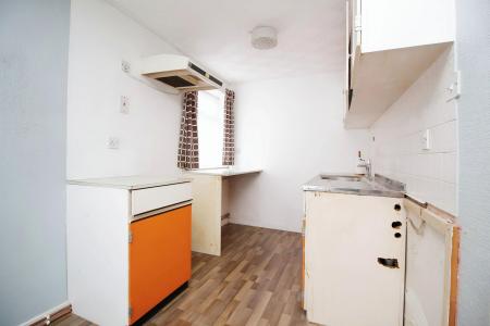 1 bedroom Flat for sale in Ashleigh Gardens, Ashleigh Road, Off Narborough Road, LE3