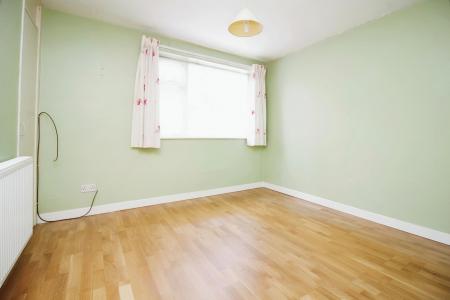 1 bedroom Flat for sale in Ashleigh Gardens, Ashleigh Road, Off Narborough Road, LE3