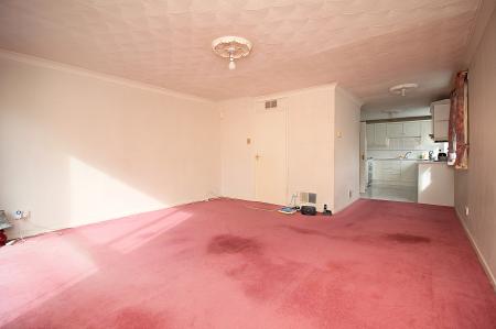 3 bedroom Apartment for sale in Ashleigh Gardens, Ashleigh Road, Off Narborough Road, LE3