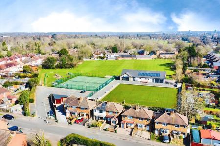 2 bedroom Semi-detached house for sale in Avon Road, Braunstone Town, LE3