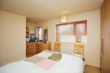 2 bedroom Semi-detached house for sale in Avon Road, Braunstone Town, LE3