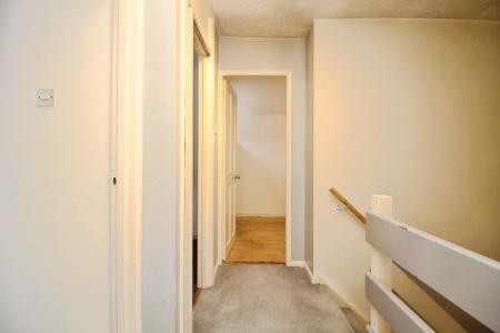 3 bedroom End of terrace house for sale in Barnwell Avenue, Leicester, LE4