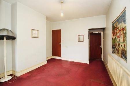 3 bedroom Terraced House for sale in Bassett Street, Leicester, LE3