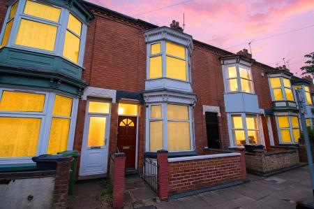 2 bedroom Terraced House for sale in Beaconsfield Road, Off Narborough Road, Leicester, LE3