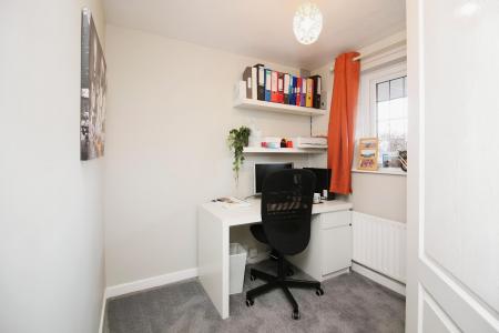 5 bedroom Detached house for sale in Extended 5 Bedroom Home - Beaumont Green, Groby, LE6