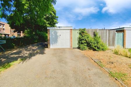 1 bedroom Terraced bungalow for sale in Beaumont Walk, off Anstey Lane, Leicester, LE4