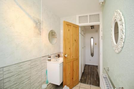 1 bedroom Terraced bungalow for sale in Beaumont Walk, off Anstey Lane, Leicester, LE4