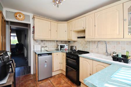 1 bedroom Terraced bungalow for sale in Beaumont Walk, off Anstey Lane, Leicester, LE4