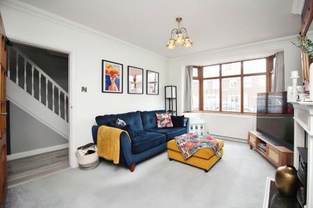 3 bedroom Semi-detached house for sale in Beechfield Avenue, Birstall, LE4