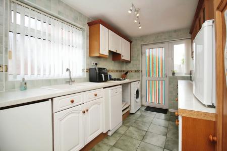 3 bedroom Semi-detached house for sale in Beechwood Avenue, Leicester Forest East, LE3
