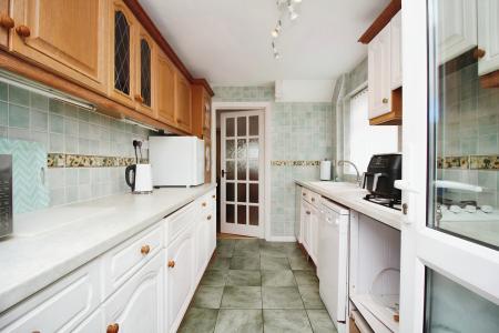 3 bedroom Semi-detached house for sale in Beechwood Avenue, Leicester Forest East, LE3