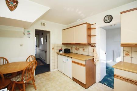 3 bedroom Detached house for sale in Bidford Road, Braunstone Town, LE3