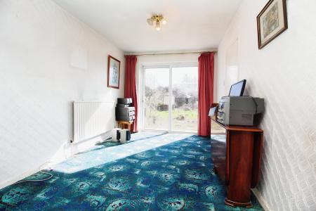 3 bedroom Detached house for sale in Bidford Road, Braunstone Town, LE3