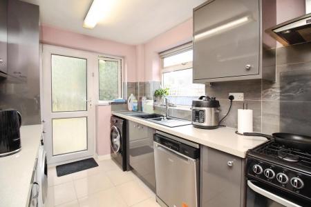 3 bedroom Semi-detached house for sale in Bignal Drive, Leicester, LE3