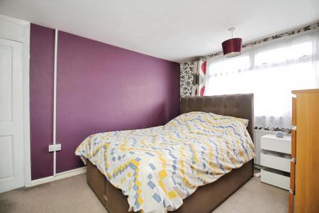 3 bedroom Semi-detached house for sale in Bignal Drive, Leicester, LE3