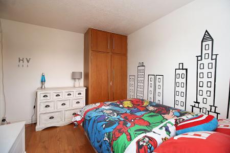 3 bedroom Semi-detached house for sale in Bluebell Close, Kirby Muxloe, LE9