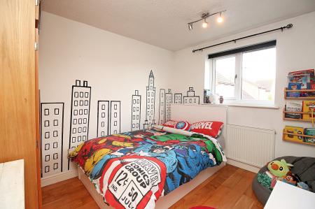 3 bedroom Semi-detached house for sale in Bluebell Close, Kirby Muxloe, LE9