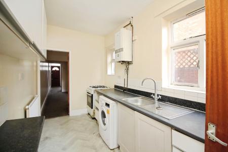 3 bedroom Terraced House for sale in Bolton Road, Off Hinckley Road, Leicester, LE3
