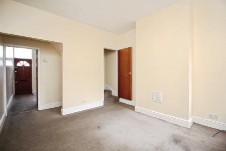 3 bedroom Terraced House for sale in Bolton Road, Off Hinckley Road, Leicester, LE3