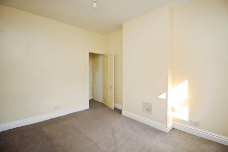 3 bedroom Terraced House for sale in Bolton Road, Off Hinckley Road, Leicester, LE3