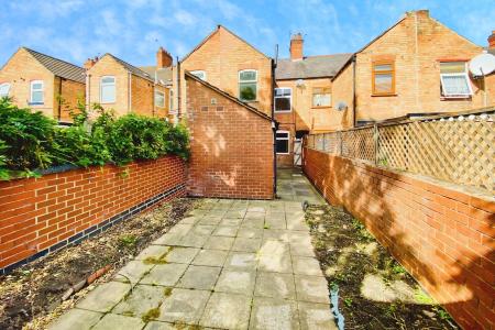 3 bedroom Terraced House for sale in Bolton Road, Off Hinckley Road, Leicester, LE3