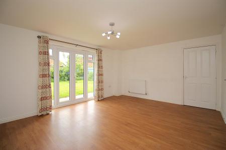 4 bedroom Detached house for sale in Bosworth Way, Leicester Forest East, LE3