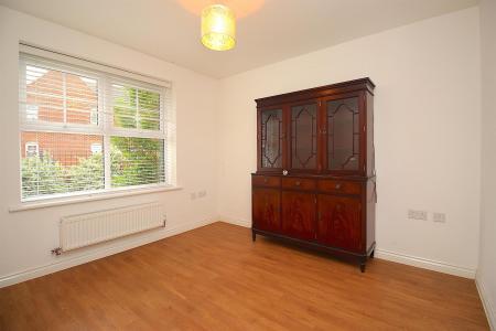 4 bedroom Detached house for sale in Bosworth Way, Leicester Forest East, LE3