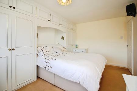3 bedroom Semi-detached house for sale in Boyers Walk, Leicester Forest East, LE3