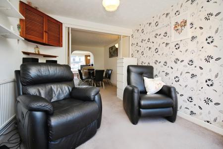 3 bedroom Semi-detached house for sale in Boyers Walk, Leicester Forest East, LE3