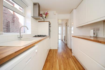 3 bedroom Semi-detached house for sale in Boyers Walk, Leicester Forest East, LE3