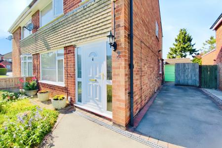 3 bedroom Semi-detached house for sale in Boyers Walk, Leicester Forest East, LE3