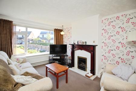 3 bedroom Semi-detached house for sale in Boyers Walk, Leicester Forest East, LE3