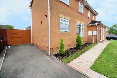 2 bedroom End of terrace house for sale in Boynton Road, Braunstone, LE3