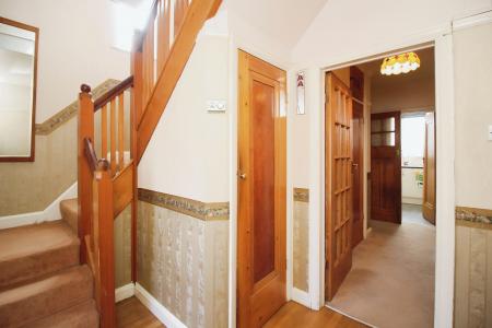 3 bedroom Semi-detached house for sale in Braunstone Lane, Leicester, LE3
