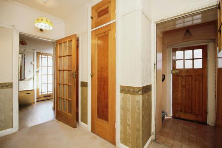 3 bedroom Semi-detached house for sale in Braunstone Lane, Leicester, LE3