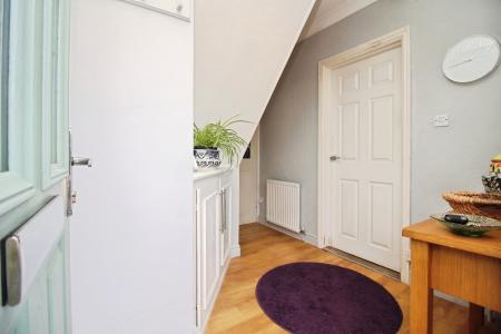 3 bedroom Semi-detached house for sale in Braunstone Lane, Leicester, LE3