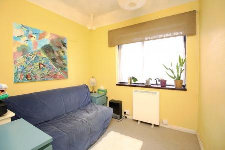 3 bedroom End of terrace house for sale in Braunstone Lane, Leicester, LE3