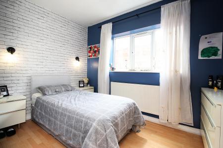 4 bedroom Semi-detached house for sale in Braunstone Lane, Leicester, LE3