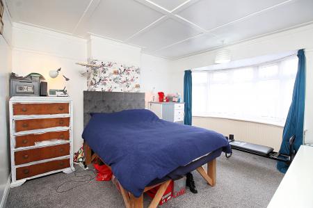 4 bedroom Semi-detached house for sale in Braunstone Lane, Leicester, LE3