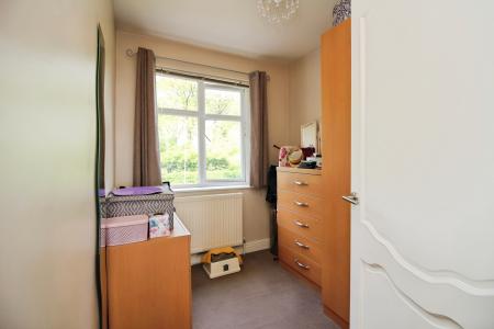 3 bedroom Semi-detached house for sale in Braunstone Lane, Leicester, LE3