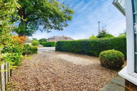 3 bedroom Semi-detached house for sale in Broughton Road, Croft, LE9