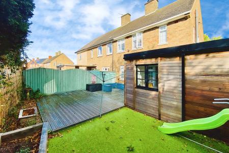 3 bedroom Semi-detached house for sale in Broughton Road, Croft, LE9