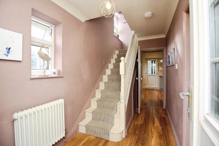 3 bedroom Semi-detached house for sale in Broughton Road, Croft, LE9