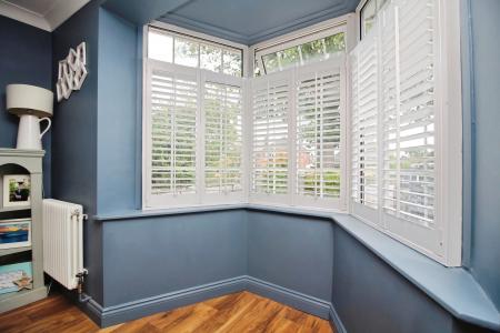 3 bedroom Semi-detached house for sale in Broughton Road, Croft, LE9