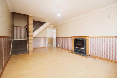 2 bedroom End of terrace house for sale in Campion Walk, Beaumont Leys, Leicester, LE4